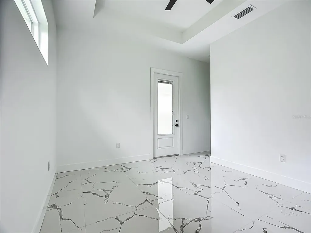 2105 Dorman Rock Place Plant City FL 33565