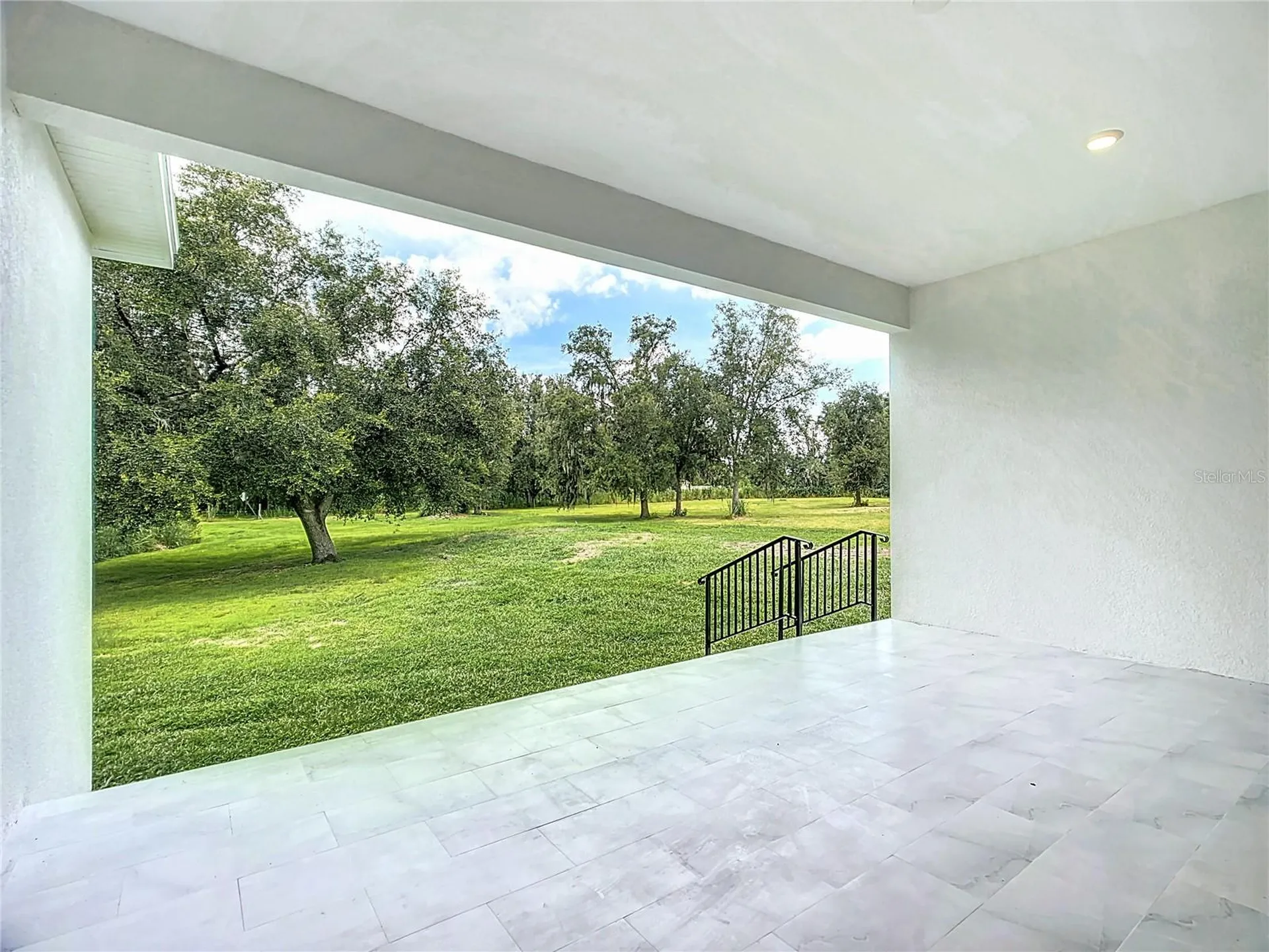 2105 Dorman Rock Place Plant City FL 33565
