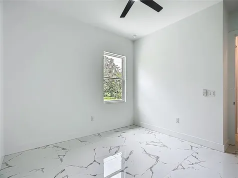2105 Dorman Rock Place Plant City FL 33565