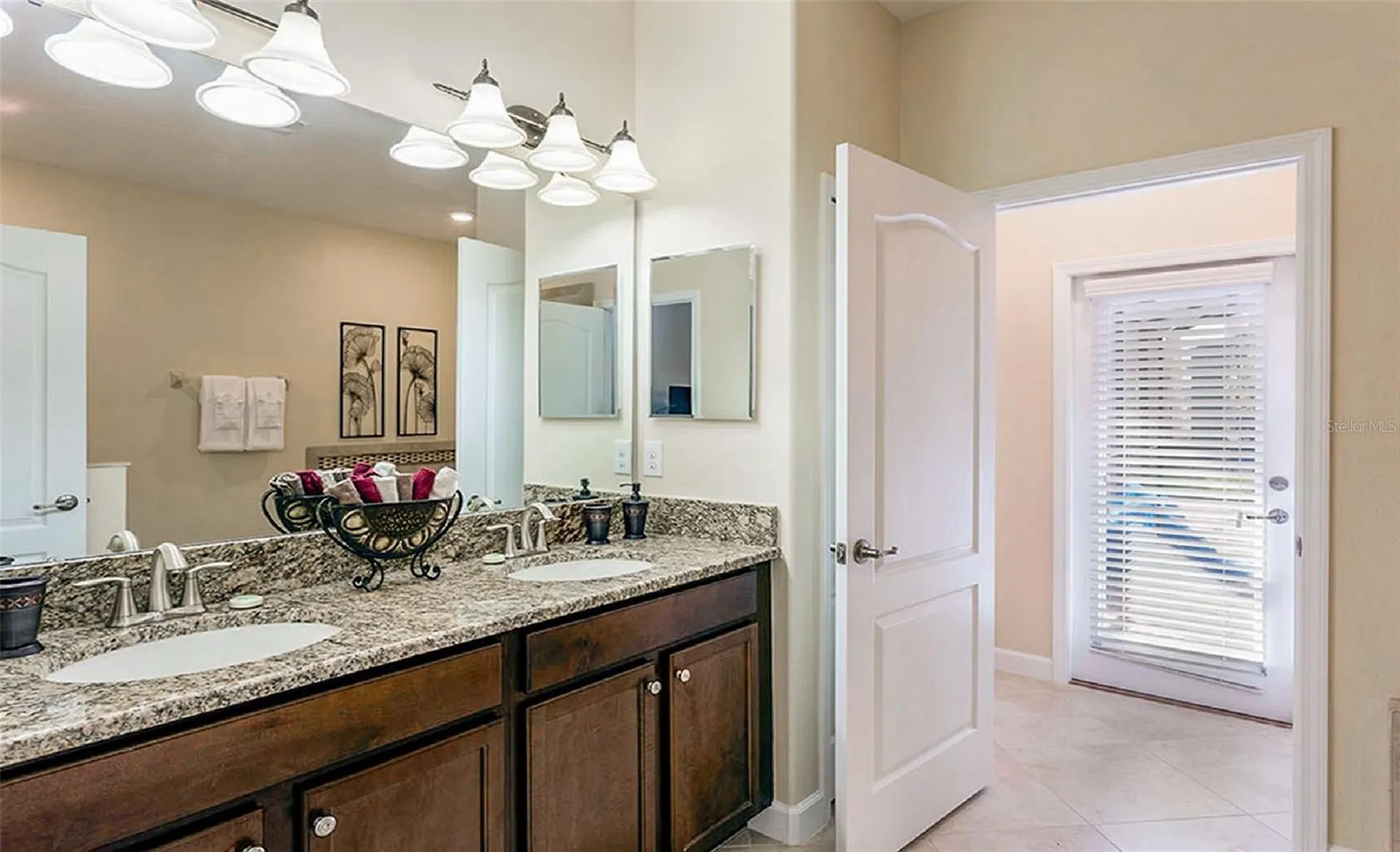 9026 Shadow Mountain Street Davenport FL 33896