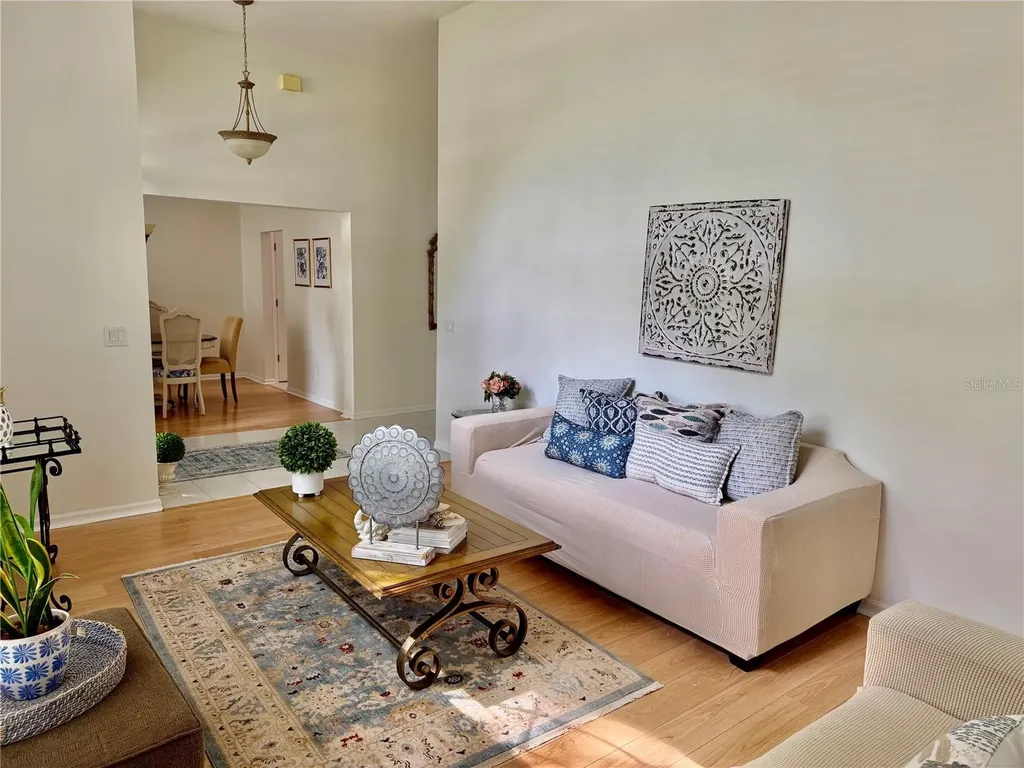 2168 Inverness Court Oviedo FL 32765
