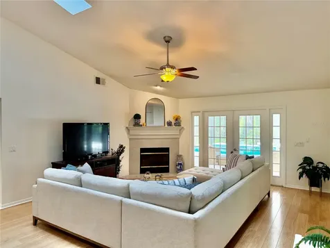 2168 Inverness Court Oviedo FL 32765