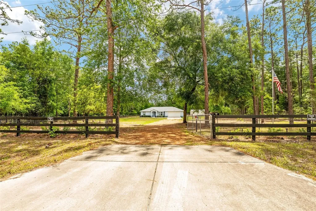 8125 SW 130th Terrace Dunnellon FL 34432