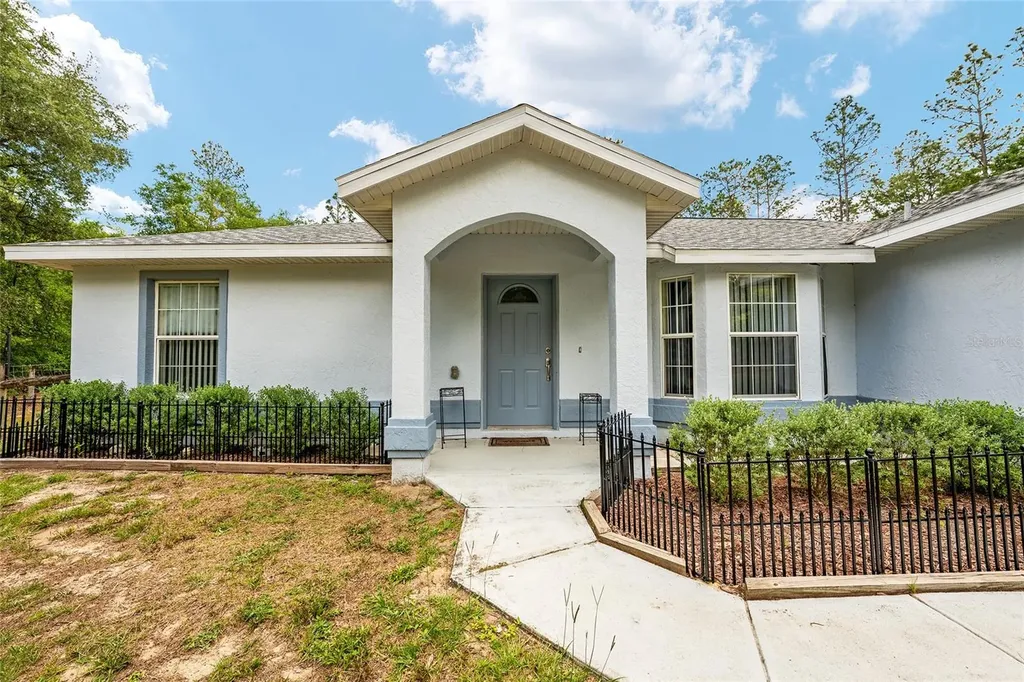 8125 SW 130th Terrace Dunnellon FL 34432