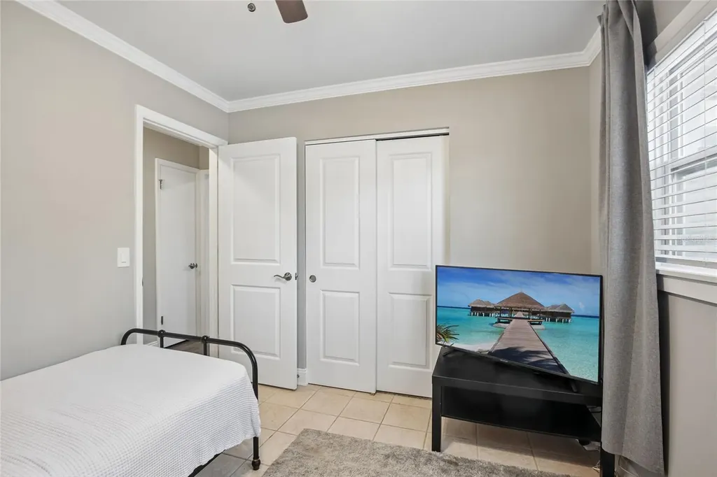 1872 Hunt Lane Clearwater FL 33764