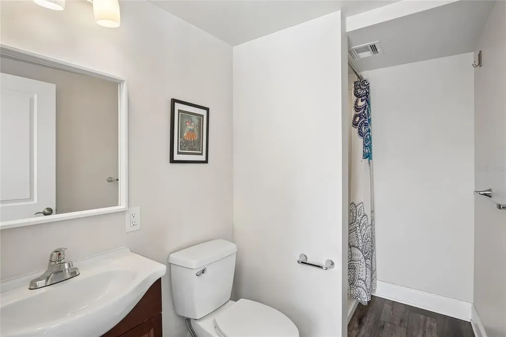 1872 Hunt Lane Clearwater FL 33764