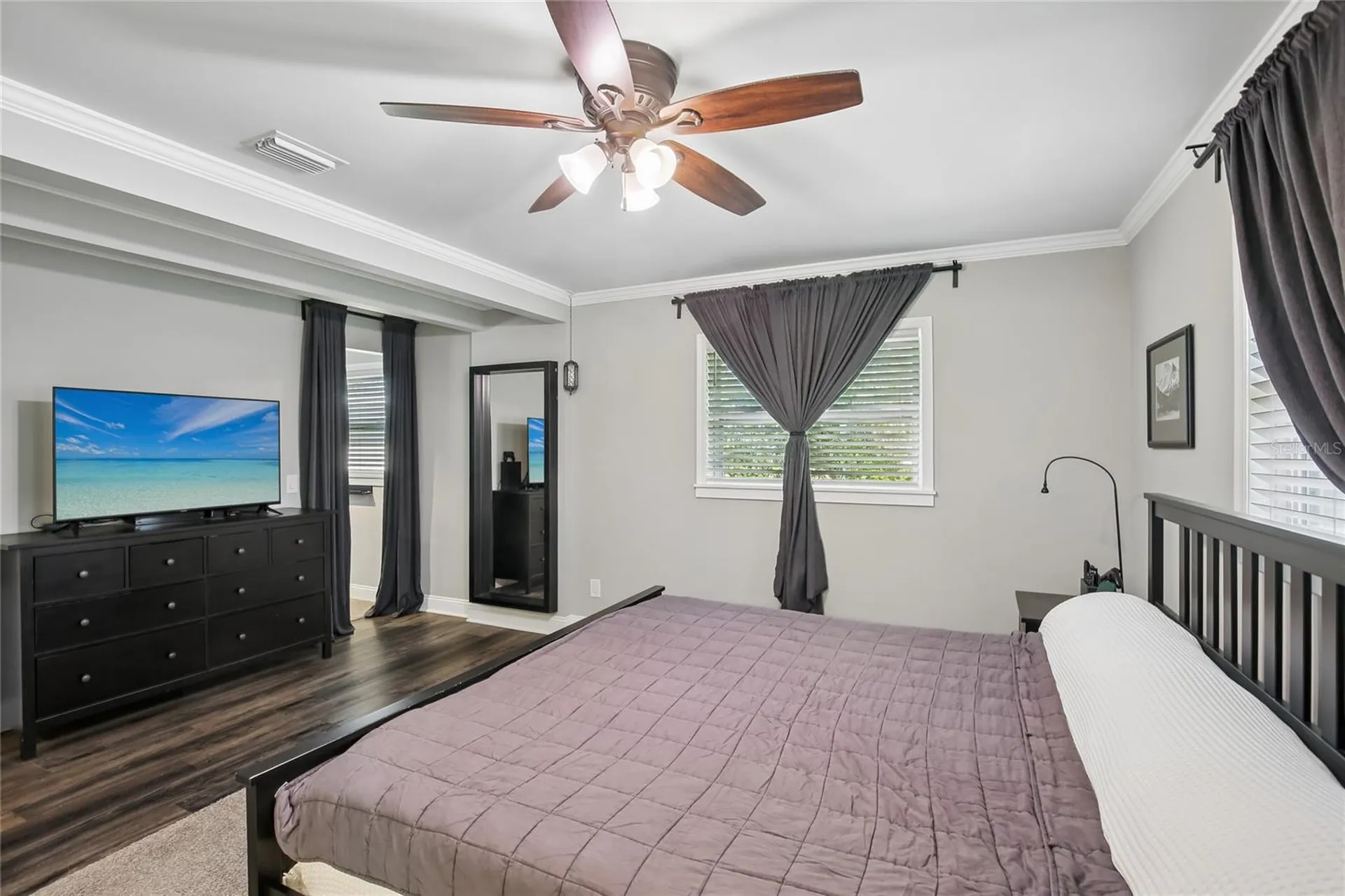 1872 Hunt Lane Clearwater FL 33764