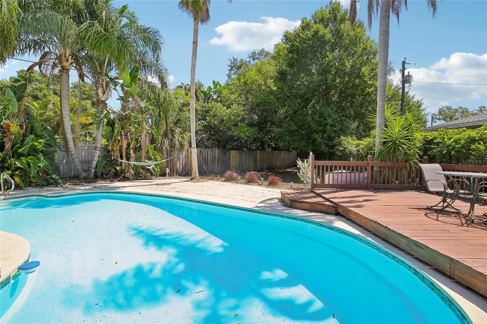 1872 Hunt Lane Clearwater FL 33764