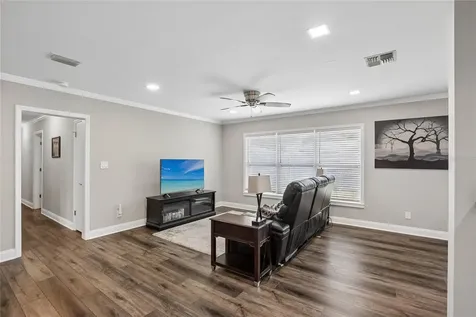 1872 Hunt Lane Clearwater FL 33764