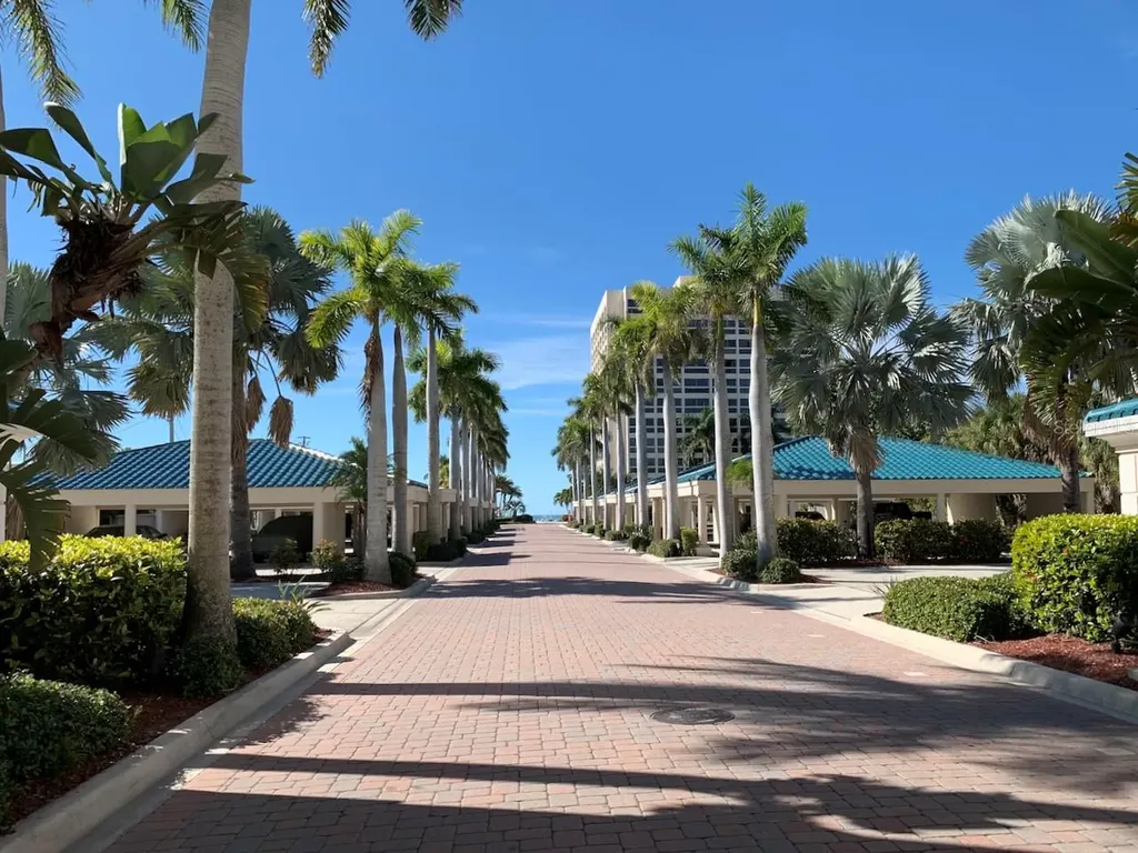 5966 Midnight Pass Road Sarasota FL 34242