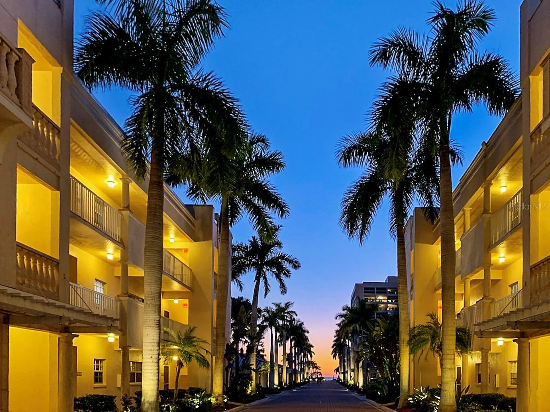 5966 Midnight Pass Road Sarasota FL 34242