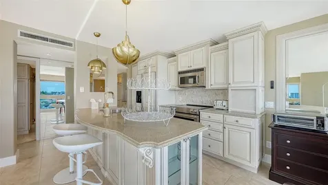 5966 Midnight Pass Road Sarasota FL 34242