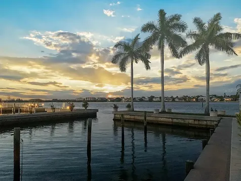 5966 Midnight Pass Road Sarasota FL 34242