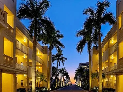 5966 Midnight Pass Road Sarasota FL 34242