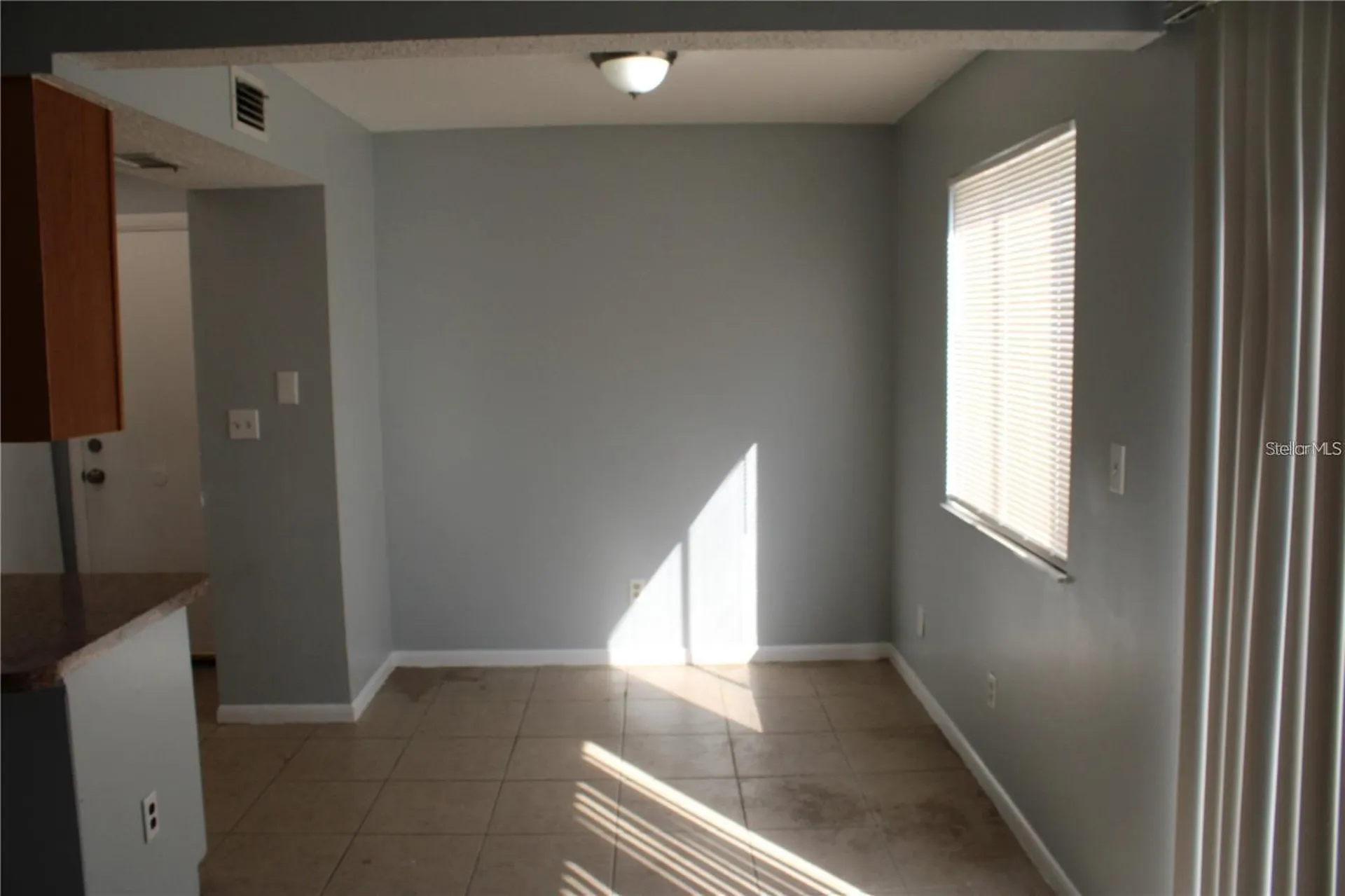 4122 White Pine Avenue Orlando FL 32811