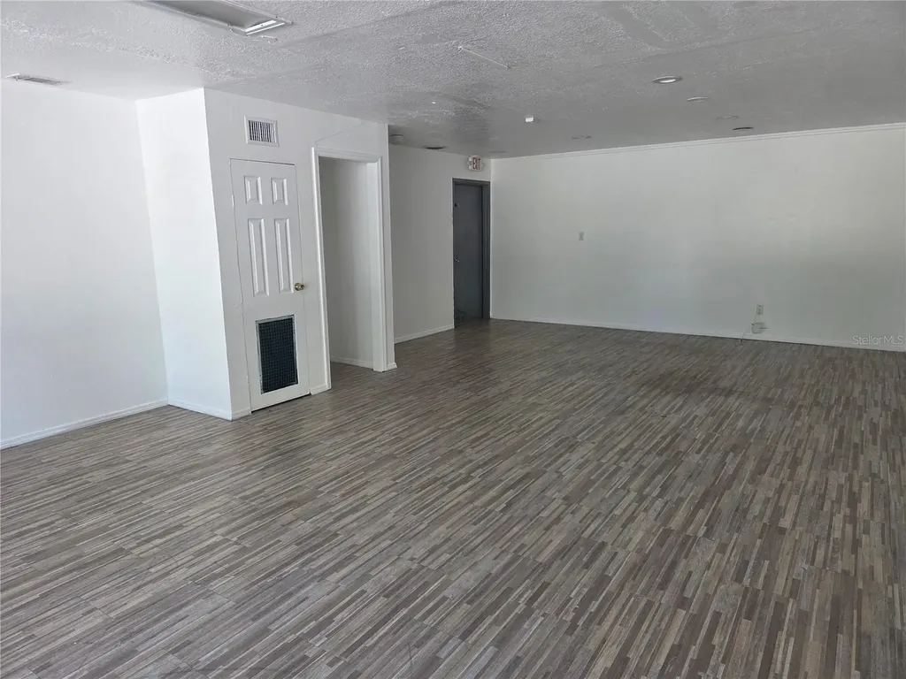 820 N Main Street Kissimmee FL 34744