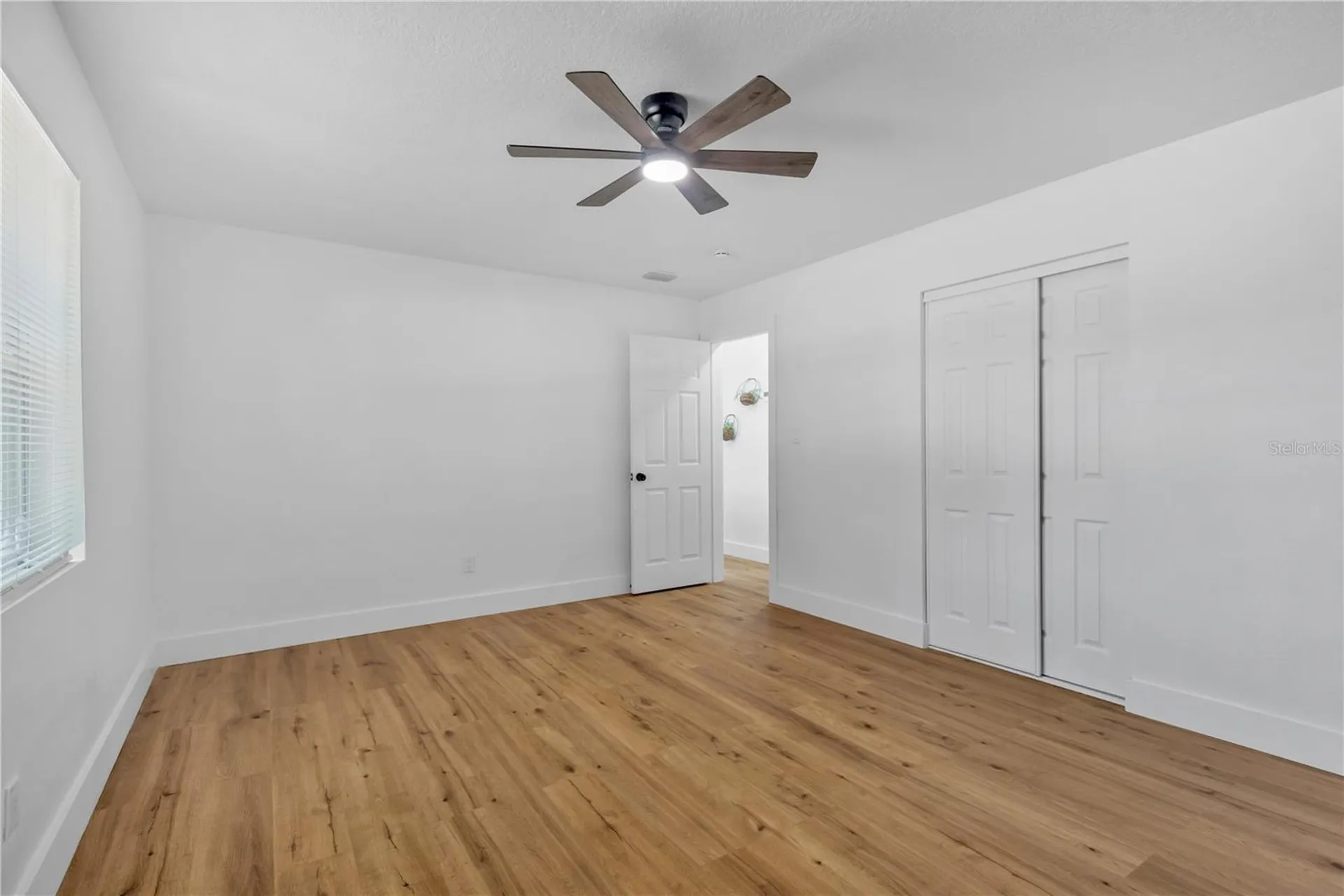 5052 Jasmine Circle St Petersburg FL 33714