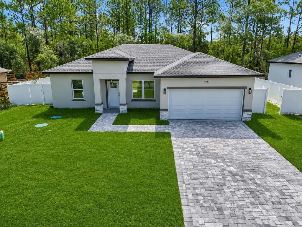8753 N Raidin Drive Citrus Springs FL 34433