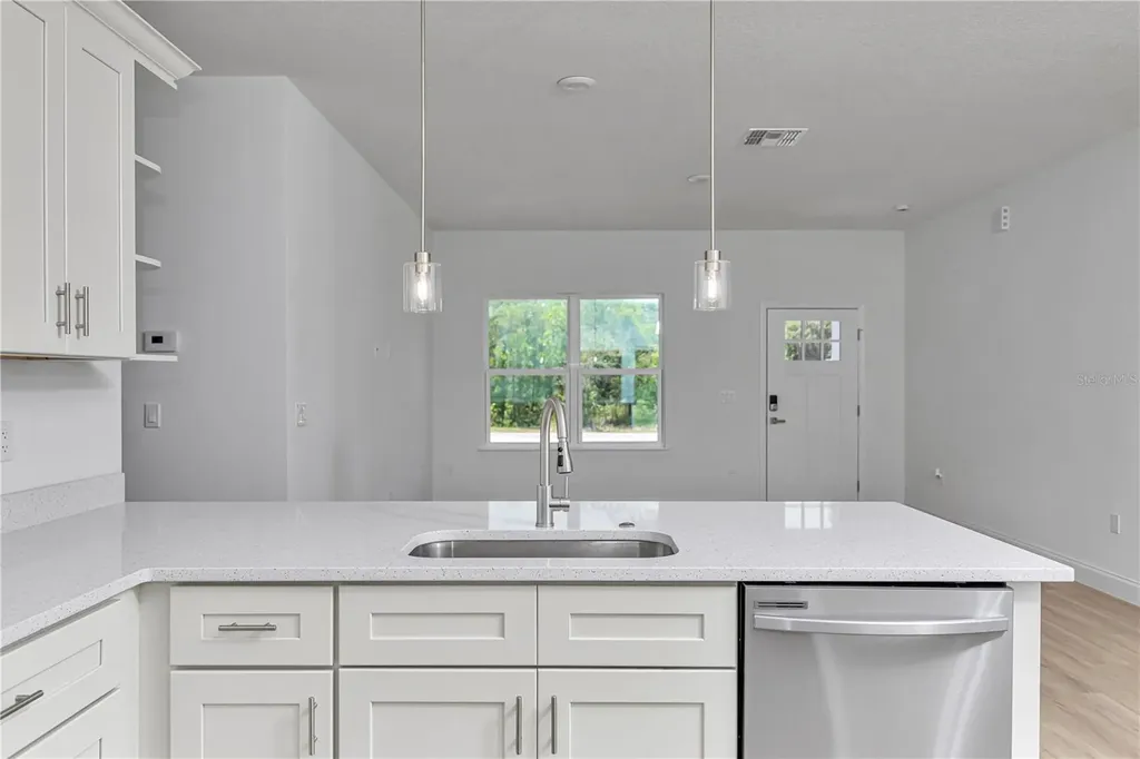 8753 N Raidin Drive Citrus Springs FL 34433