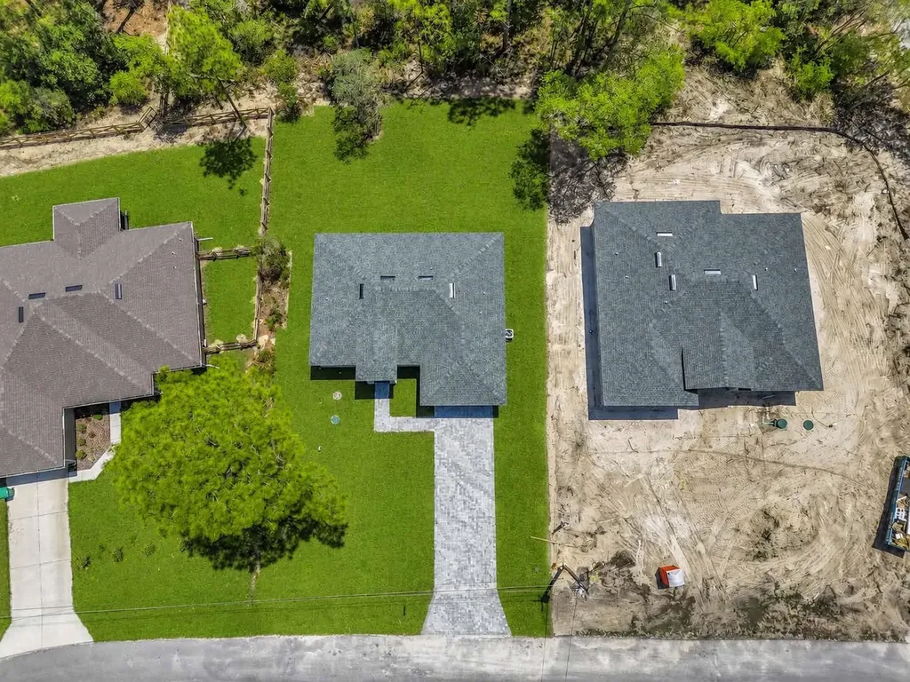 8753 N Raidin Drive Citrus Springs FL 34433
