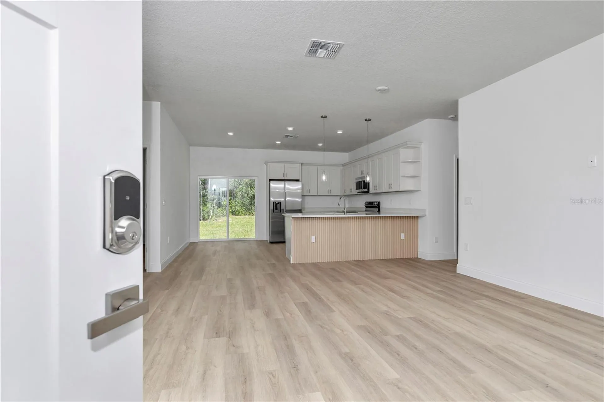 8753 N Raidin Drive Citrus Springs FL 34433