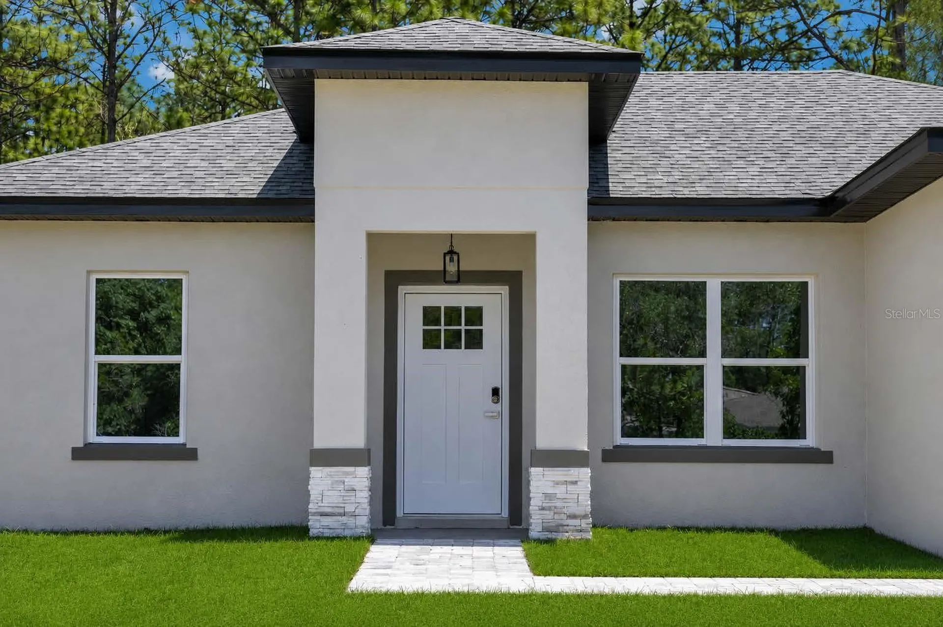 8753 N Raidin Drive Citrus Springs FL 34433