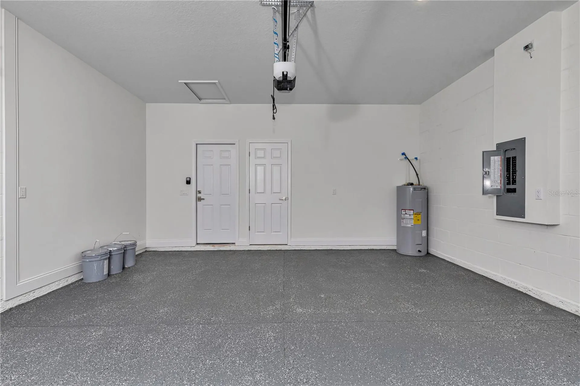 8753 N Raidin Drive Citrus Springs FL 34433