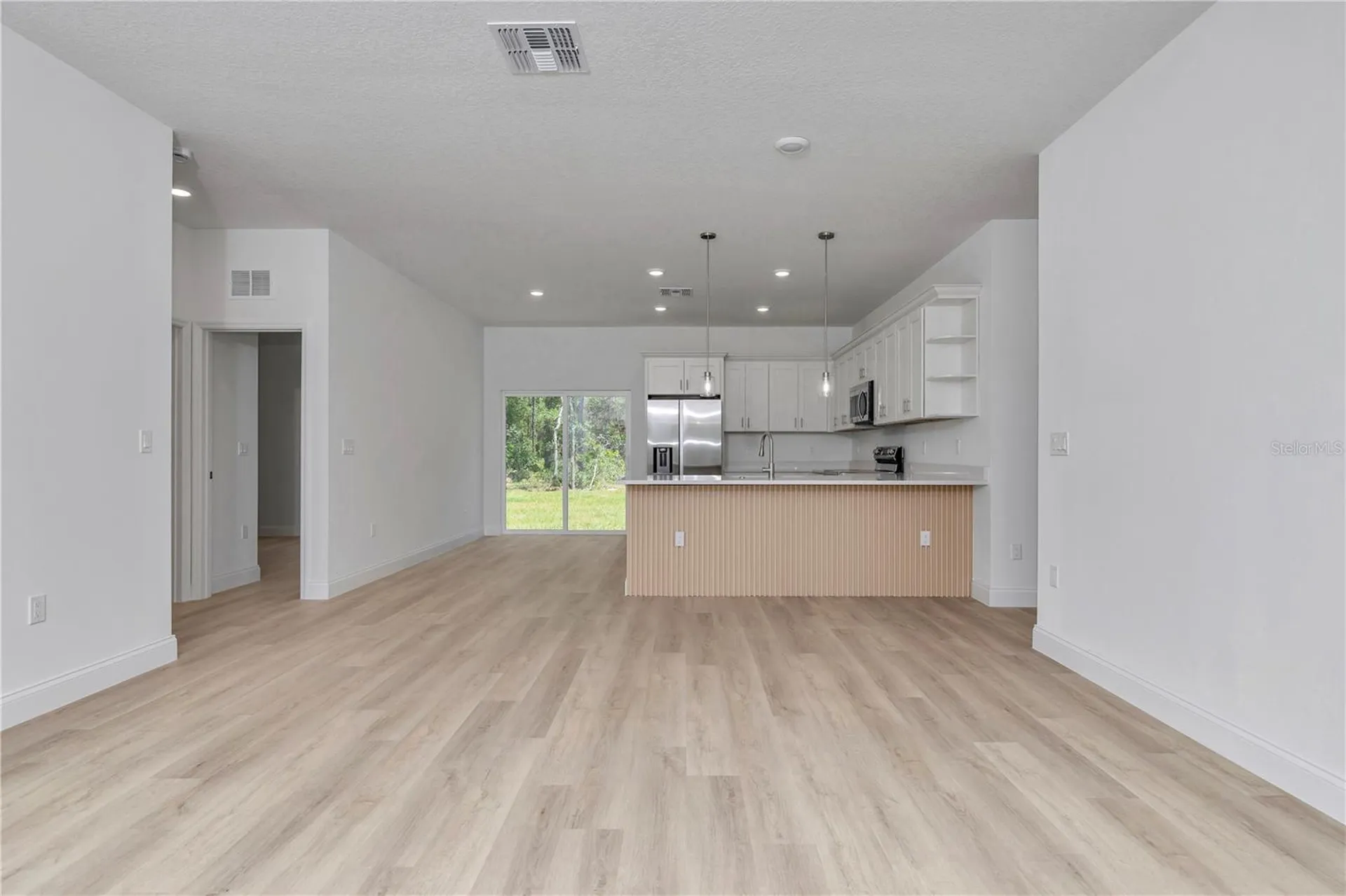 8753 N Raidin Drive Citrus Springs FL 34433