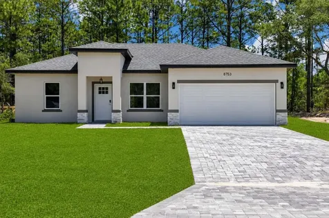 8753 N Raidin Drive Citrus Springs FL 34433