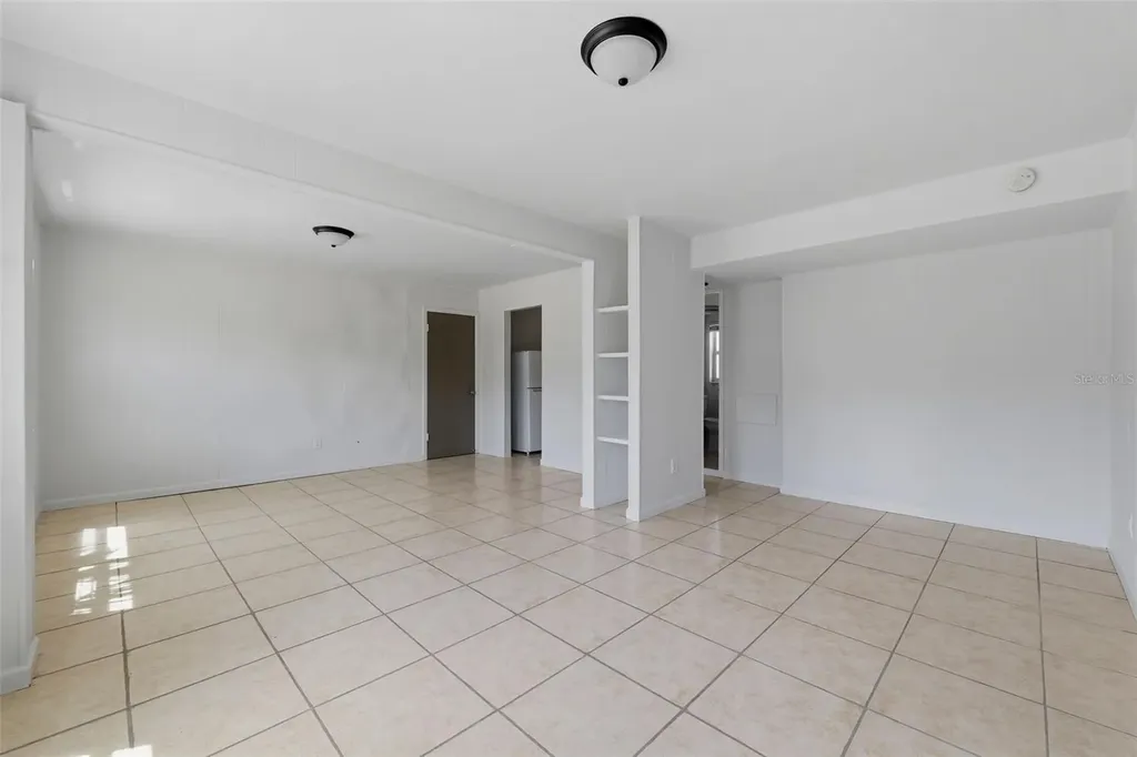 3030 5th Street N St Petersburg FL 33704