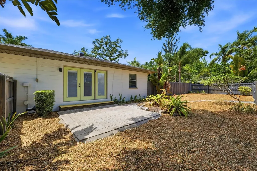 3030 5th Street N St Petersburg FL 33704