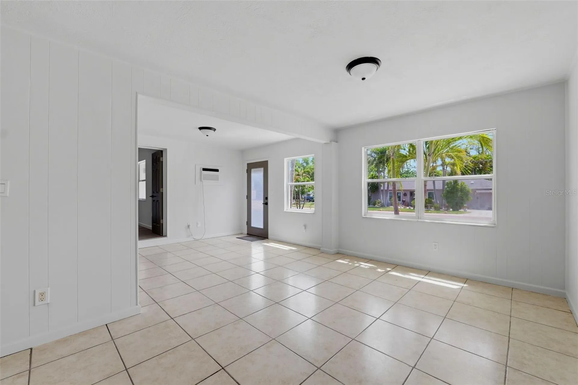 3030 5th Street N St Petersburg FL 33704