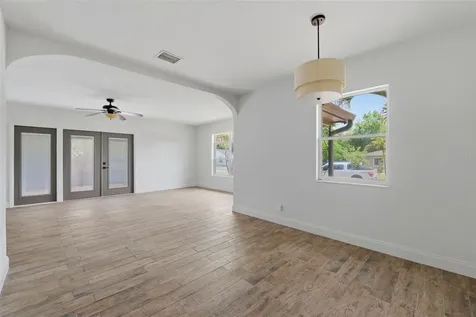 3030 5th Street N St Petersburg FL 33704
