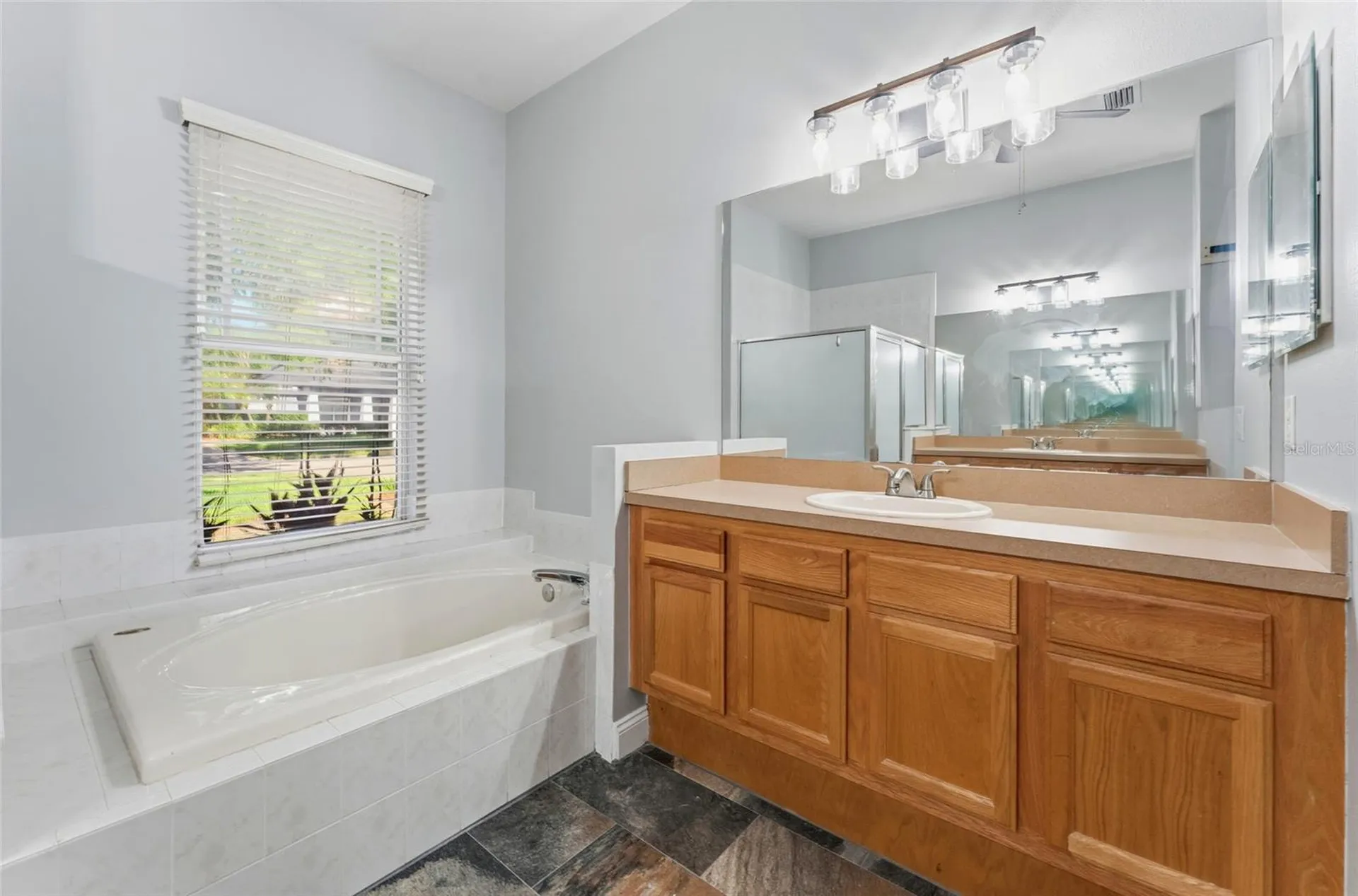 1115 Lumsden Trace Circle Valrico FL 33594