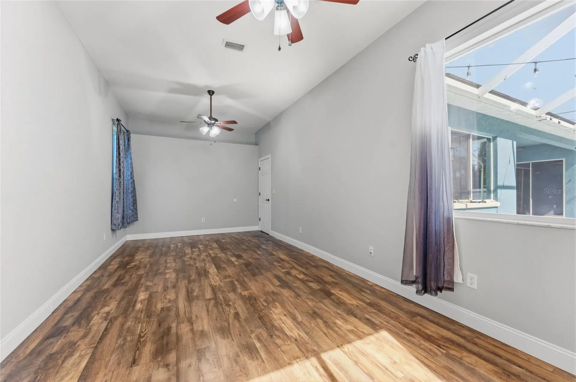 1115 Lumsden Trace Circle Valrico FL 33594