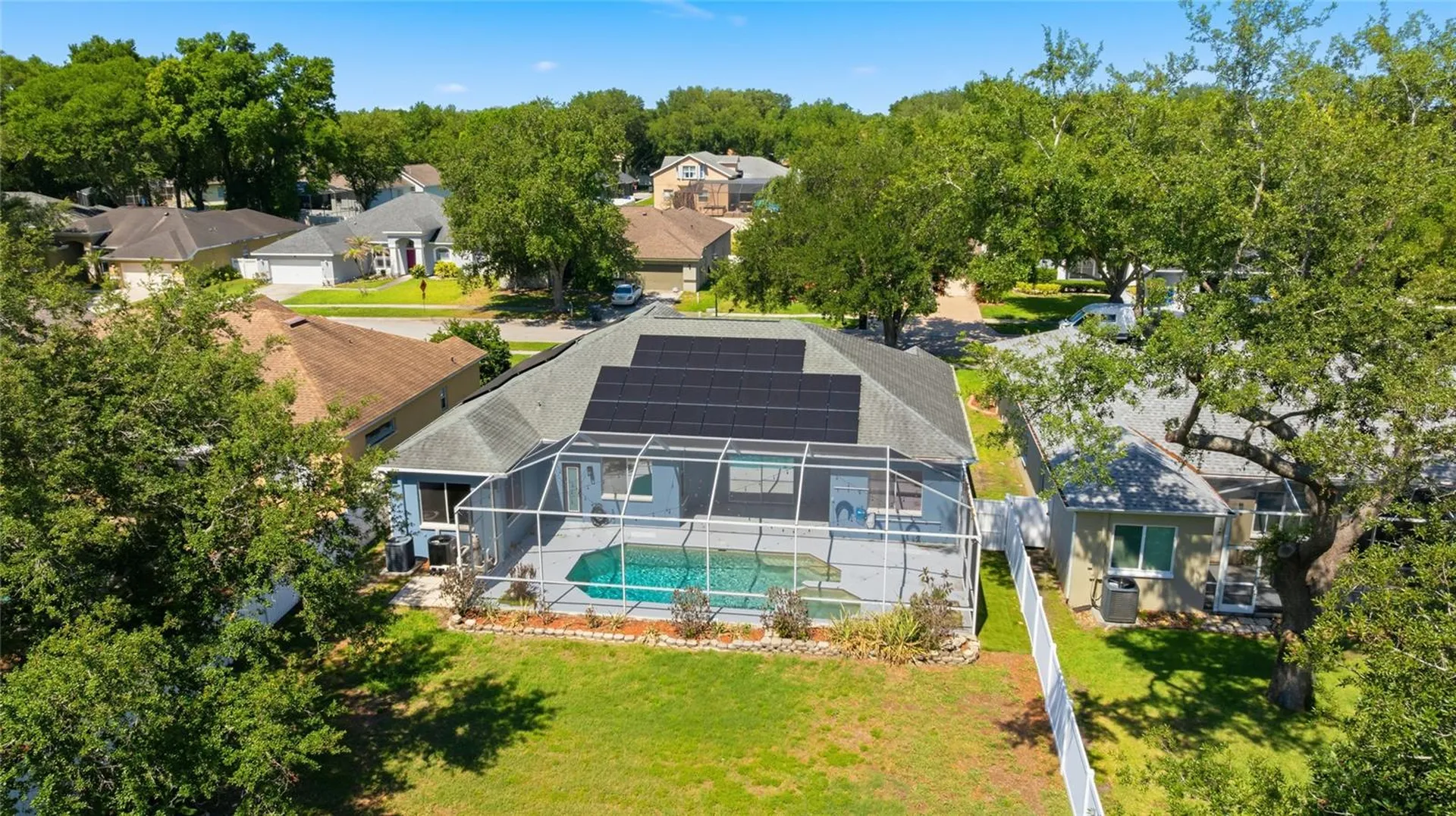 1115 Lumsden Trace Circle Valrico FL 33594