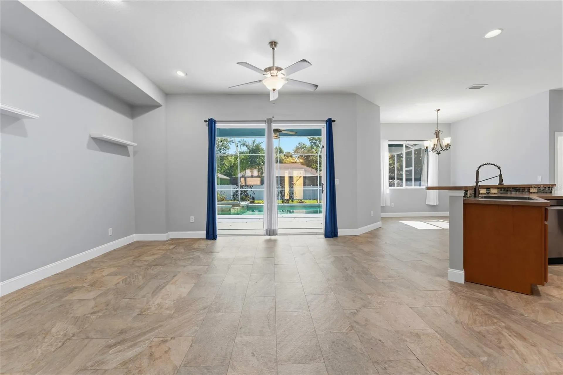 1115 Lumsden Trace Circle Valrico FL 33594
