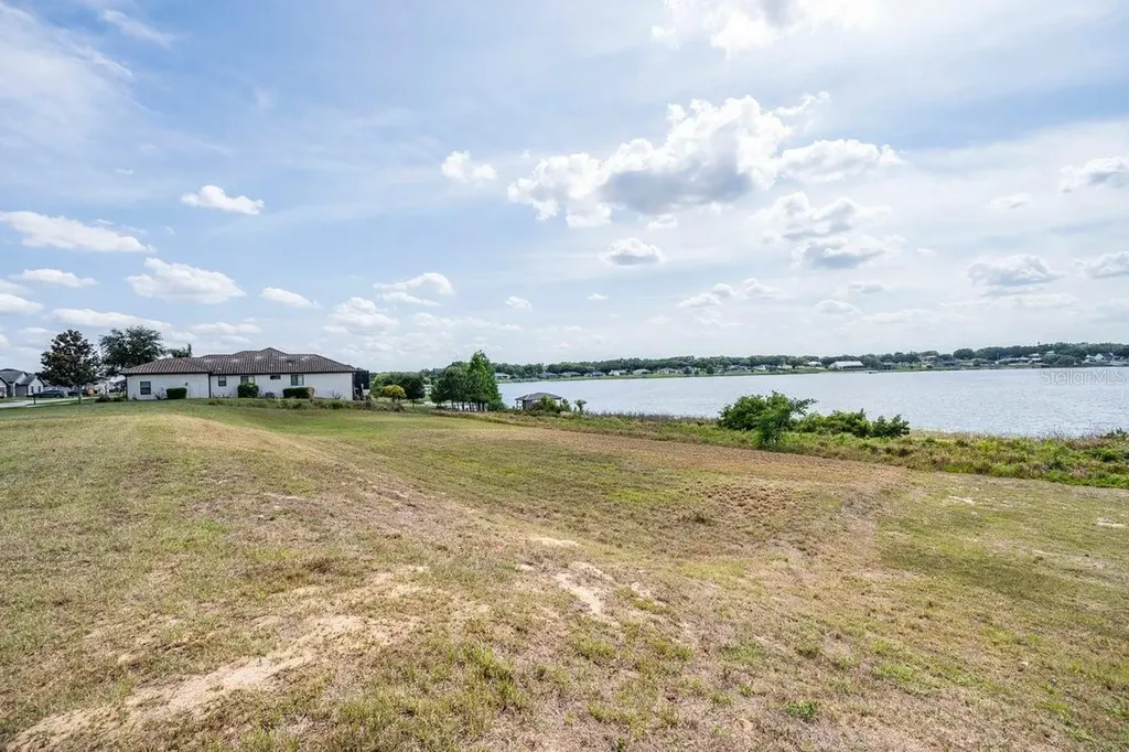 4253 Juliana Lake Drive Auburndale FL 33823