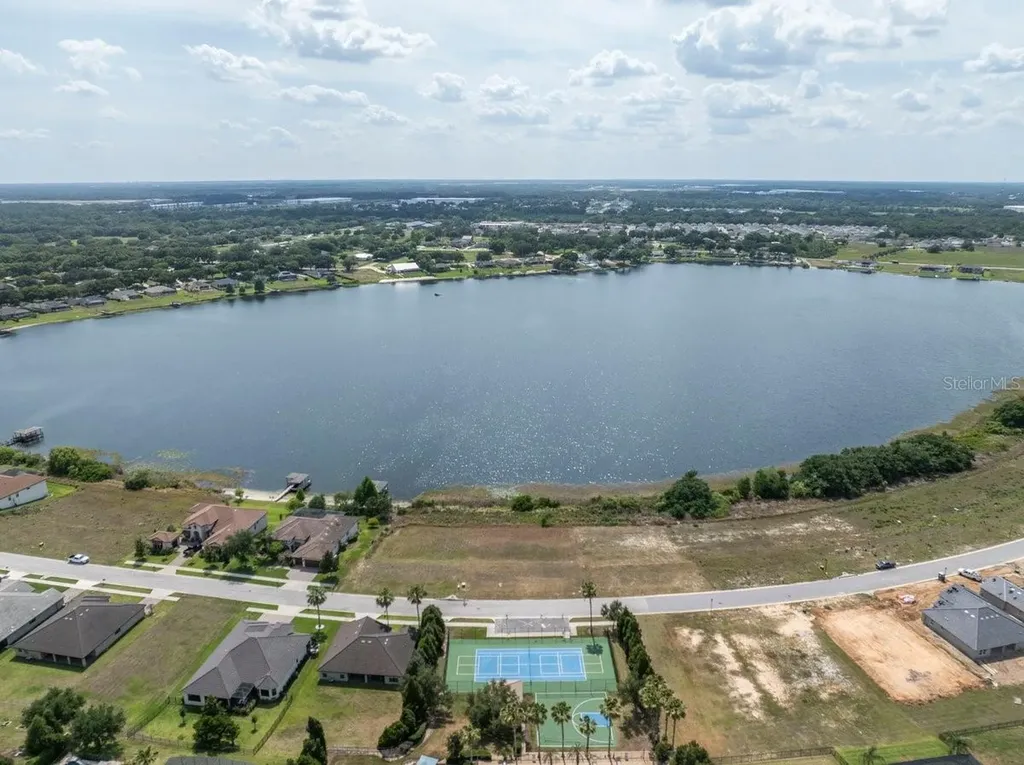 4253 Juliana Lake Drive Auburndale FL 33823