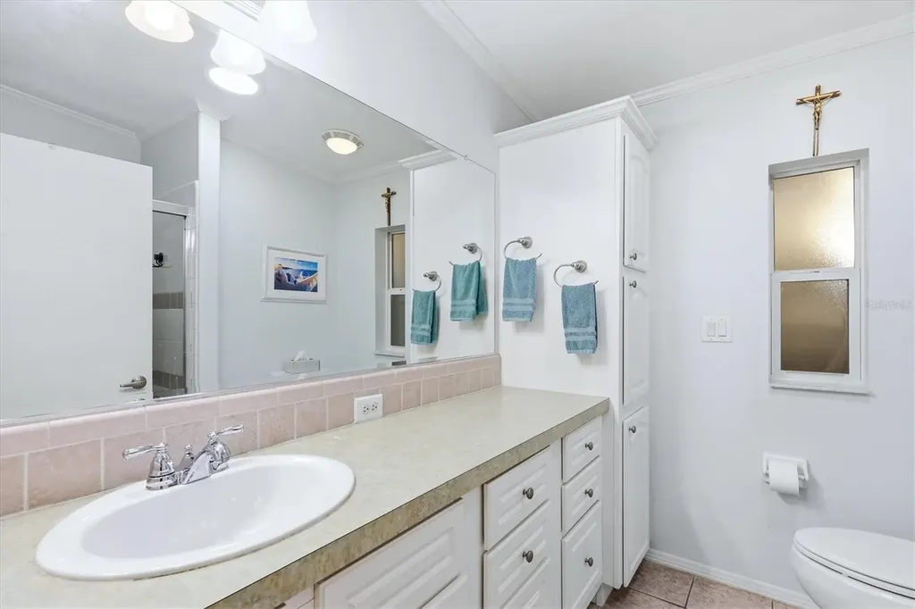 2108 Illinois Avenue Bradenton FL 34207