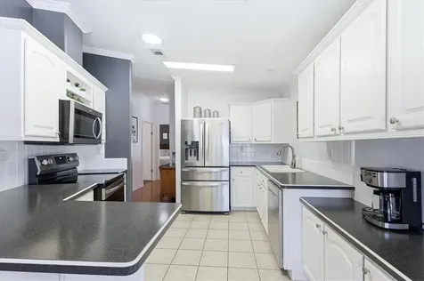 2108 Illinois Avenue Bradenton FL 34207