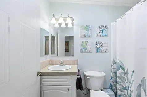 2108 Illinois Avenue Bradenton FL 34207