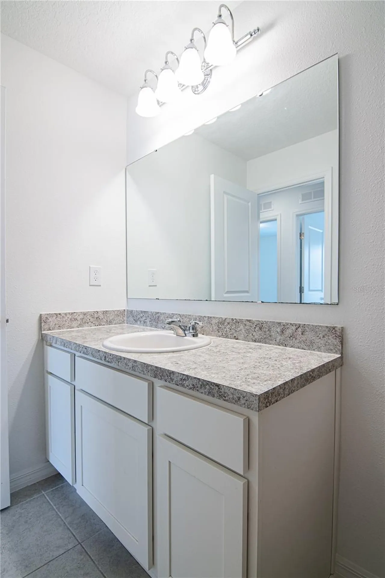 205 Mandovi Street Davenport FL 33837