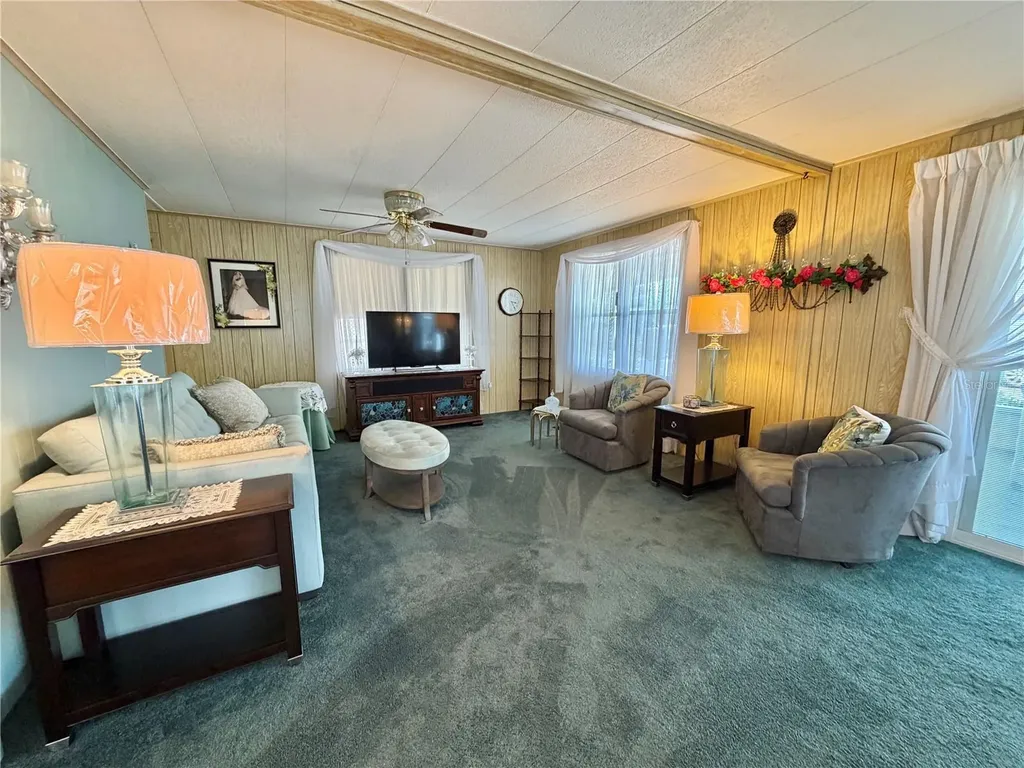 100 Marigold Street Leesburg FL 34748
