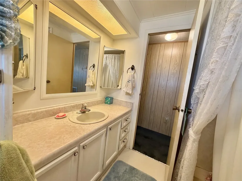100 Marigold Street Leesburg FL 34748