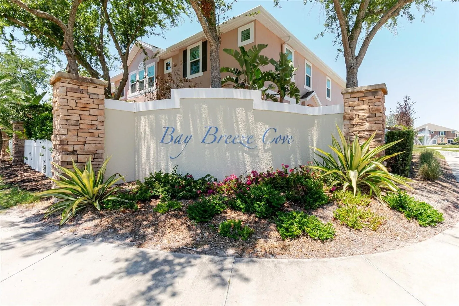 602 51st Avenue N St Petersburg FL 33703