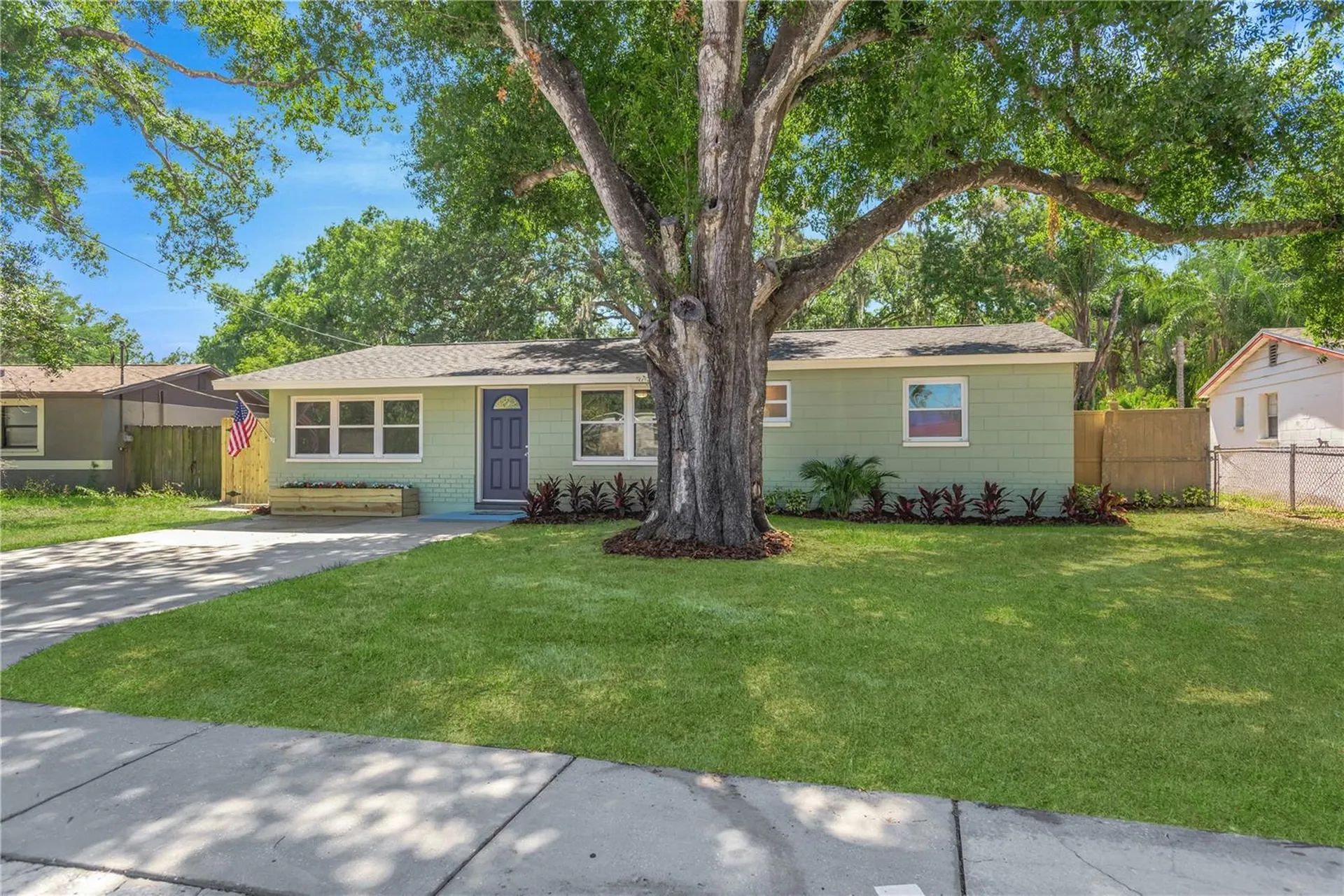 3820 Beechwood Boulevard Tampa FL 33619