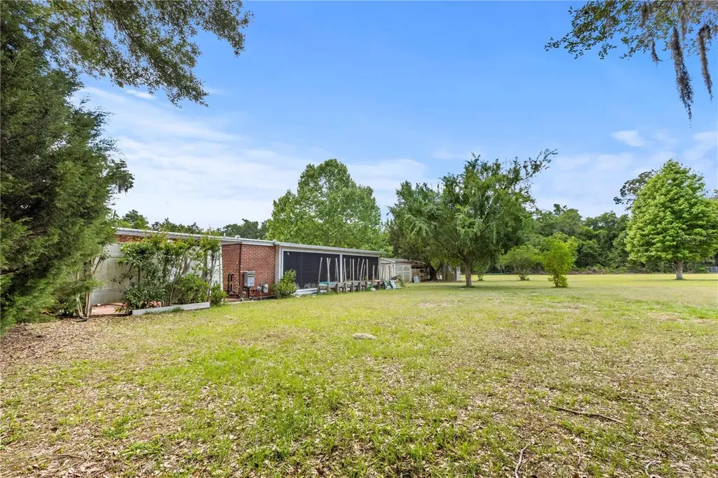155 Roddy Road Palatka FL 32177