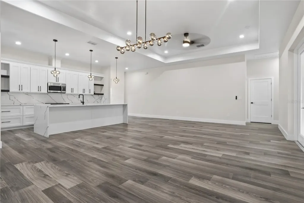 30076 Apricot Avenue Eustis FL 32736
