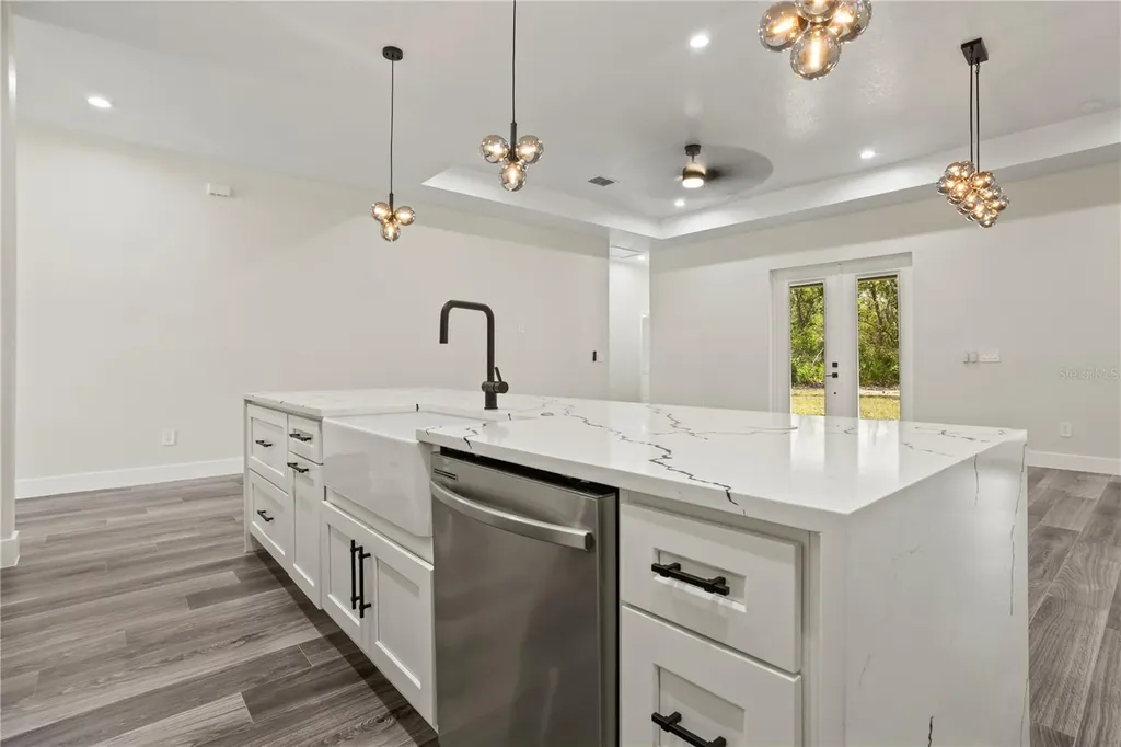 30076 Apricot Avenue Eustis FL 32736
